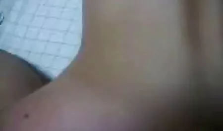 Кращий порно відео онлайн в панчохах Ла-Деніз Буш